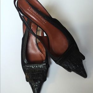 ❗️Sale❗️Donald Pliner Couture Black Pumps